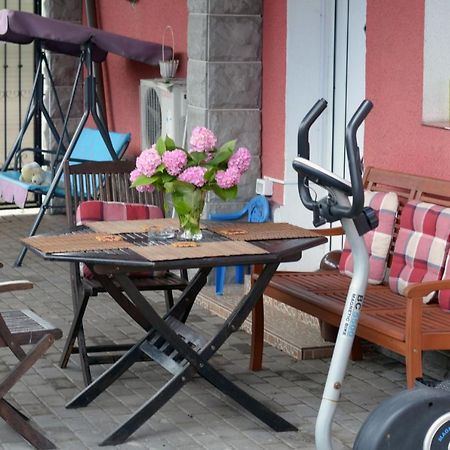 Citadel Hostel Alba Iulia Exteriör bild