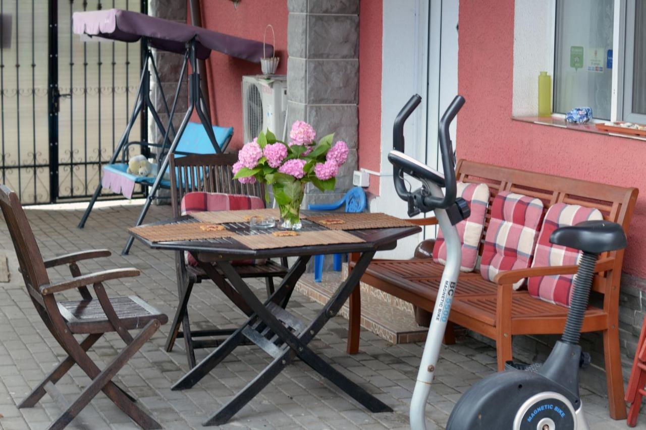 Citadel Hostel Alba Iulia Exteriör bild